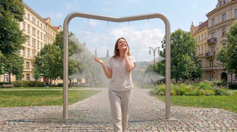GATE70-V — Mlžná brána s lomeným obloukem